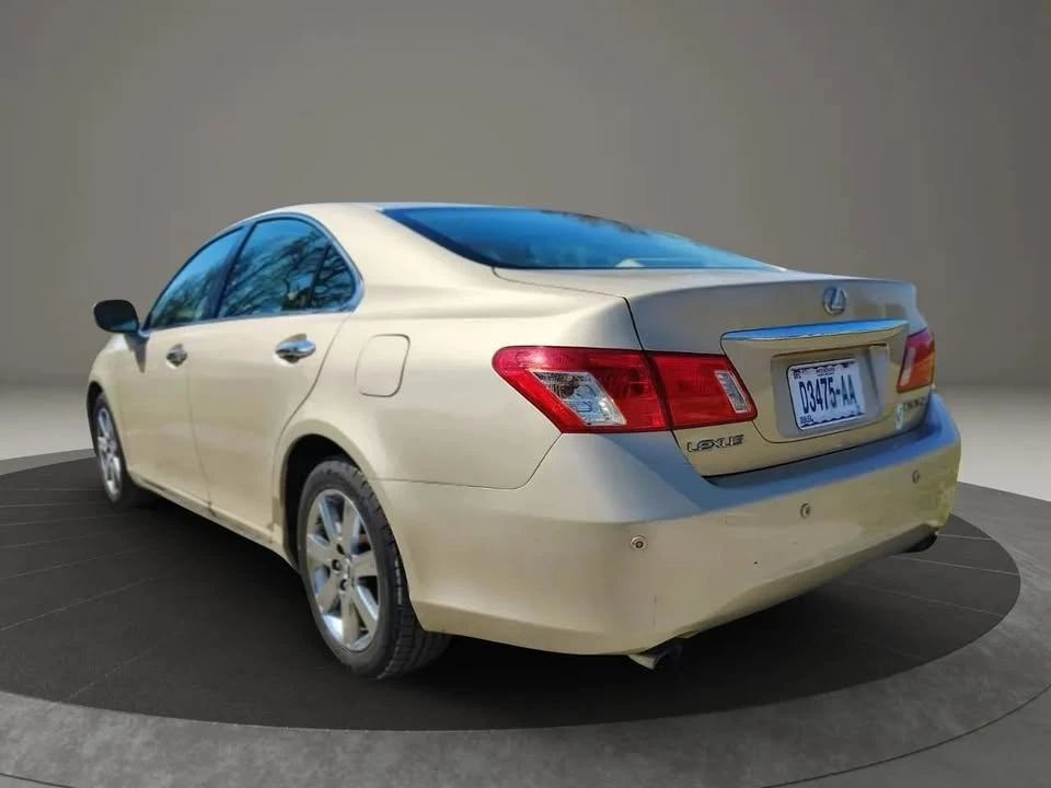 2007 Lexus ES 5th Gen - Image 5 of 19
