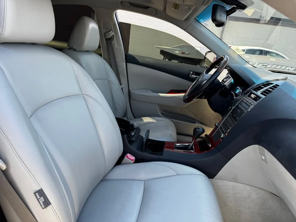 2007 Lexus ES 5th Gen - Image 16 of 18