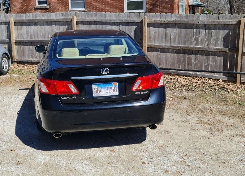 2007 Lexus ES 5th Gen - Image 2 of 3