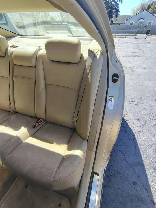 2007 Lexus ES 5th Gen - Image 17 of 19
