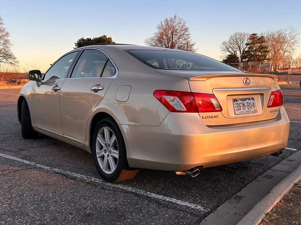 2007 Lexus ES 5th Gen - Image 5 of 20