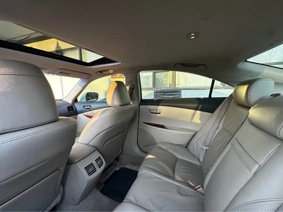 2007 Lexus ES 5th Gen - Image 6 of 6