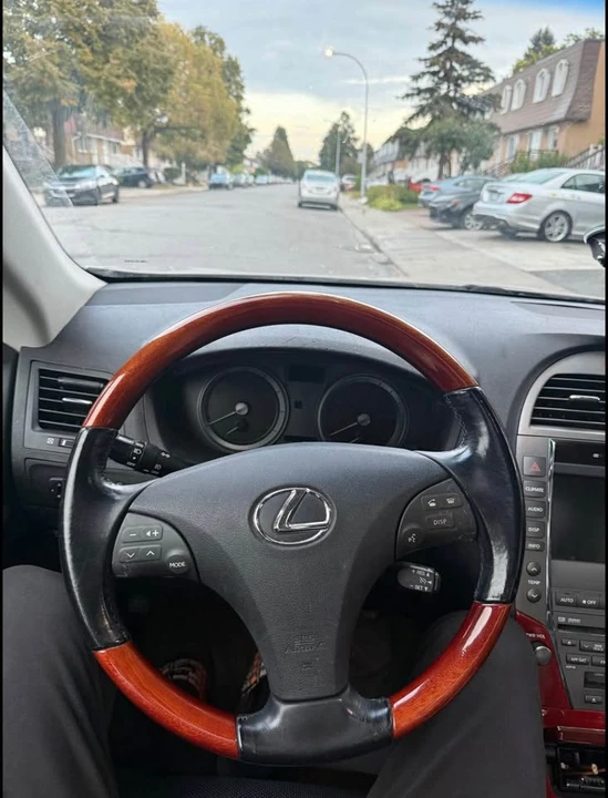 2007 Lexus ES 5th Gen - Image 3 of 9