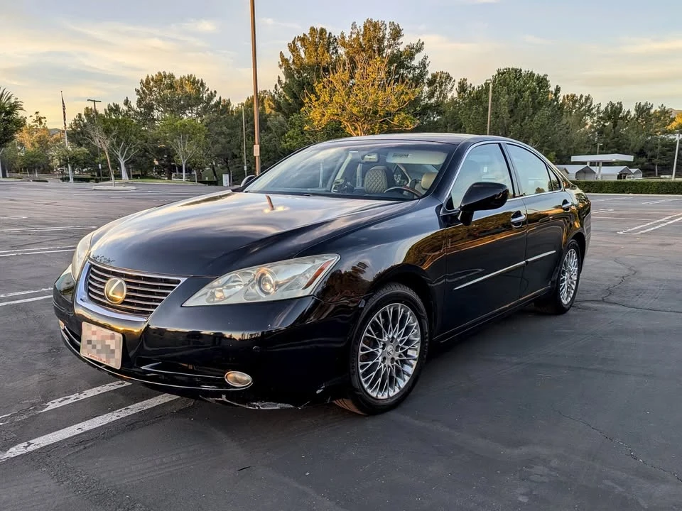 2007 Lexus ES 5th Gen - Image 2 of 20