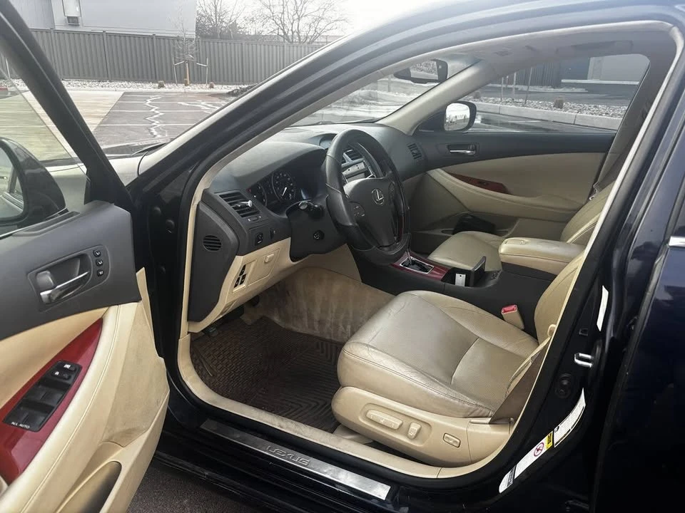 2007 Lexus ES 5th Gen - Image 9 of 12