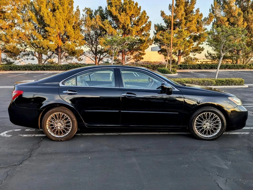 2007 Lexus ES 5th Gen - Image 8 of 20