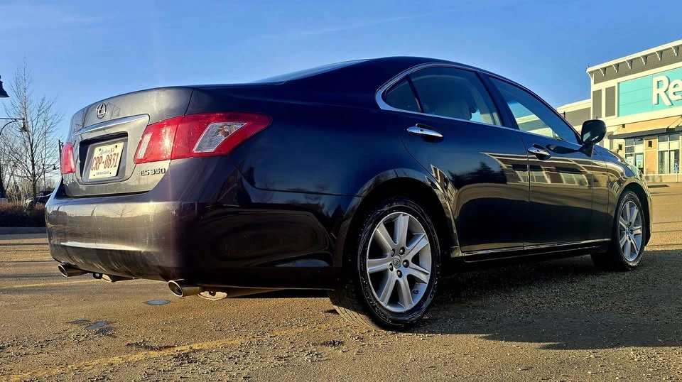 2007 Lexus ES 5th Gen - Image 3 of 10