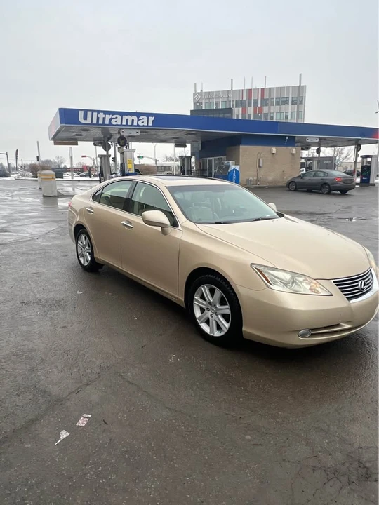 2007 Lexus ES 5th Gen - Image 2 of 6