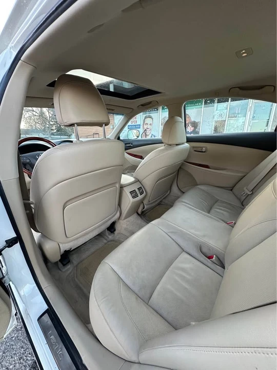 2007 Lexus ES 5th Gen - Image 5 of 8