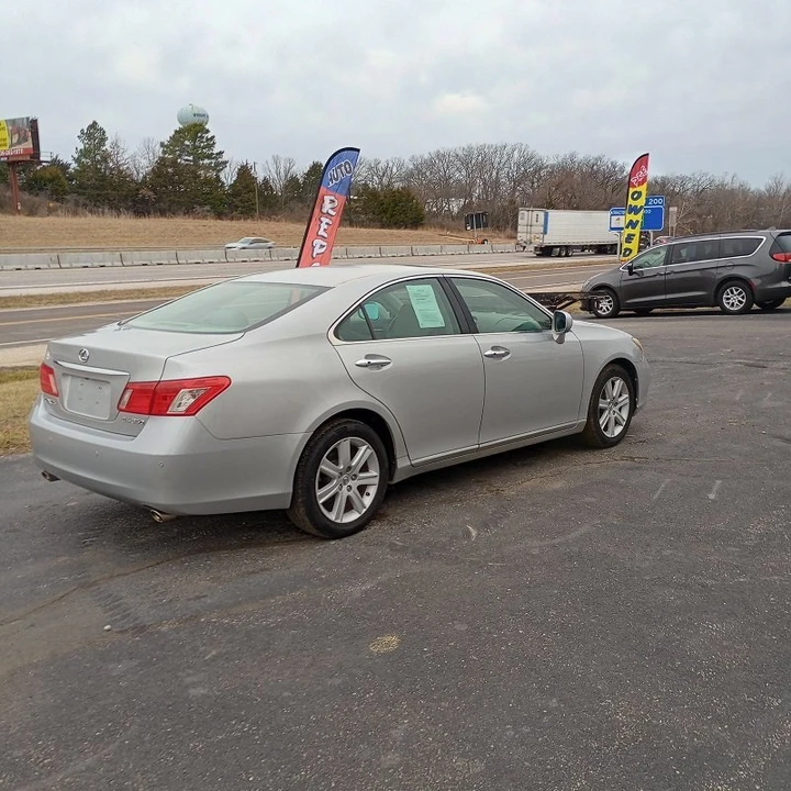 2007 Lexus ES 5th Gen - Image 7 of 19