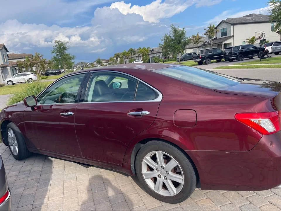 2007 Lexus ES 5th Gen - Image 7 of 8