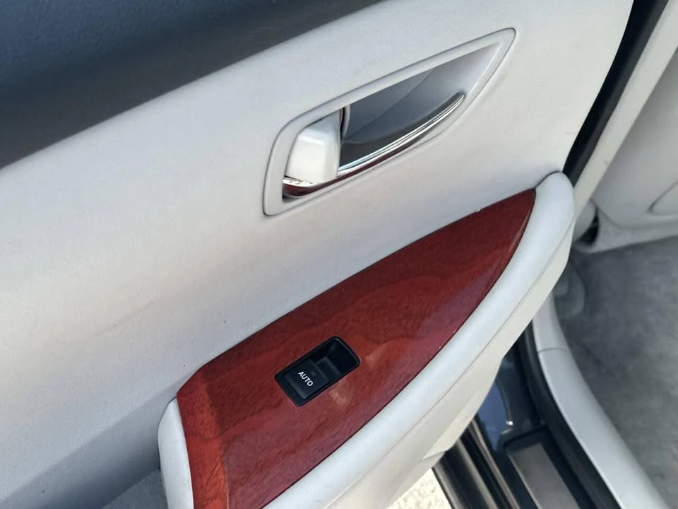 2007 Lexus ES 5th Gen - Image 12 of 20