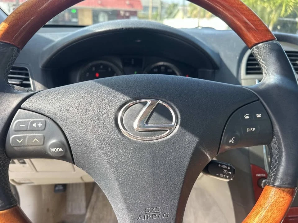 2007 Lexus ES 5th Gen - Image 18 of 20