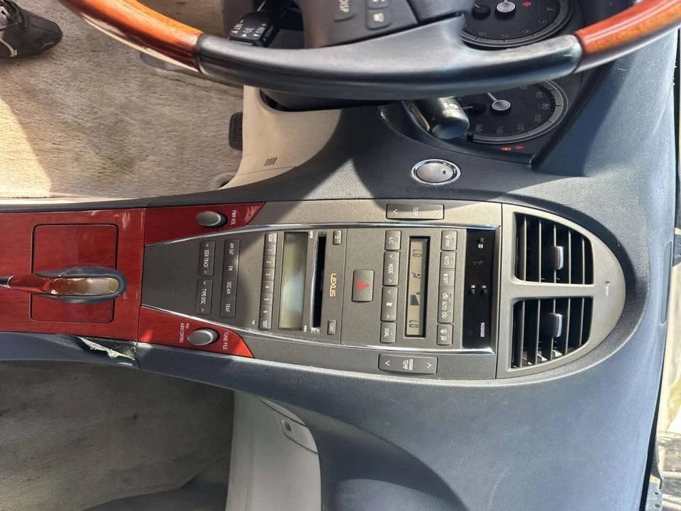 2007 Lexus ES 5th Gen - Image 19 of 20