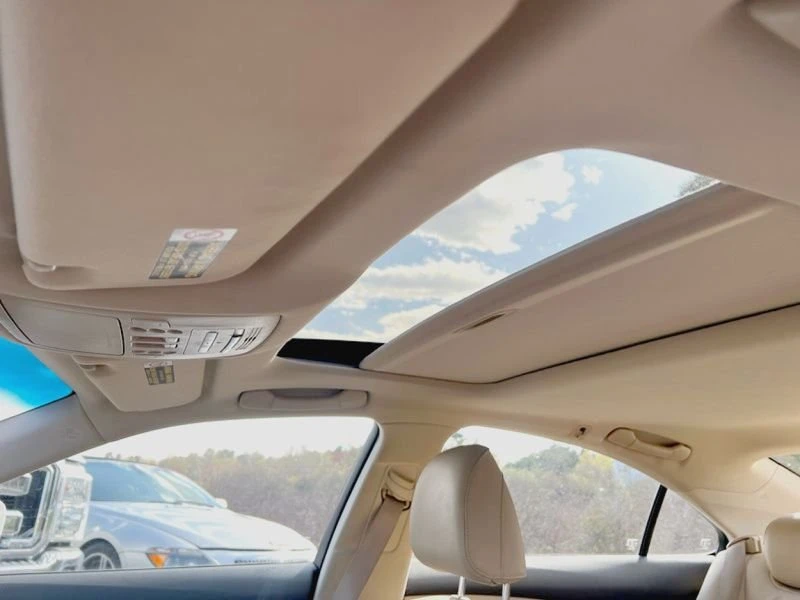 2007 Lexus ES 5th Gen - Image 6 of 12