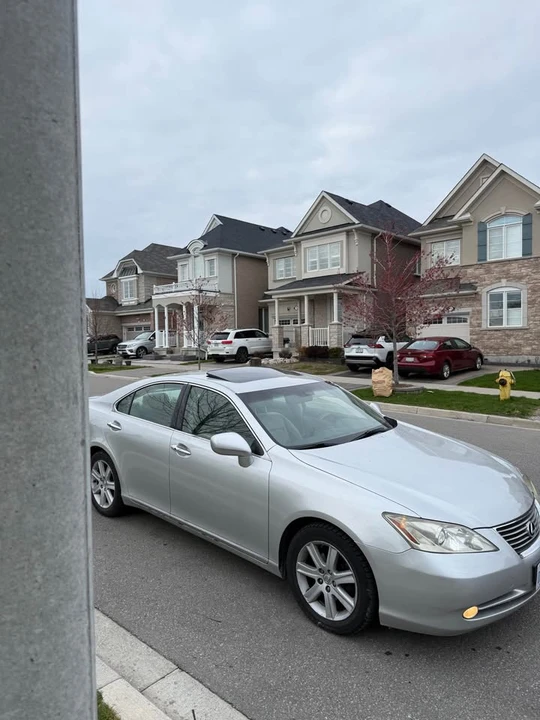 2007 Lexus ES 5th Gen - Image 4 of 13