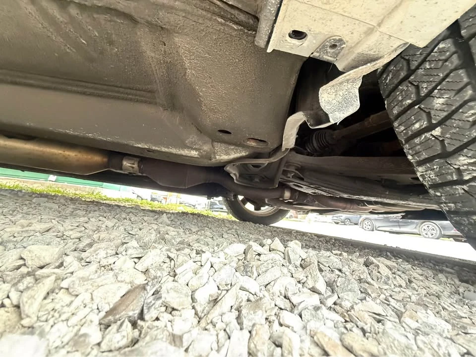 2007 Lexus ES 5th Gen - Image 11 of 13