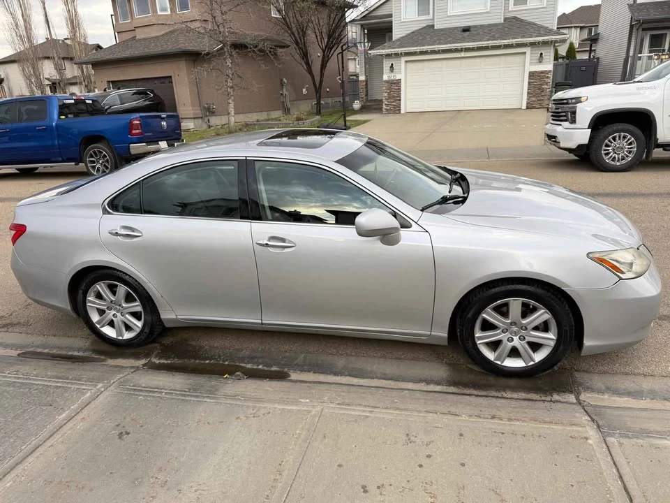 2007 Lexus ES 5th Gen - Image 10 of 10
