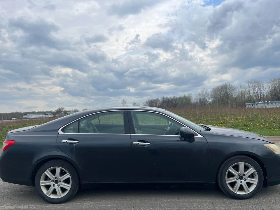 2007 Lexus ES 5th Gen - Image 8 of 10