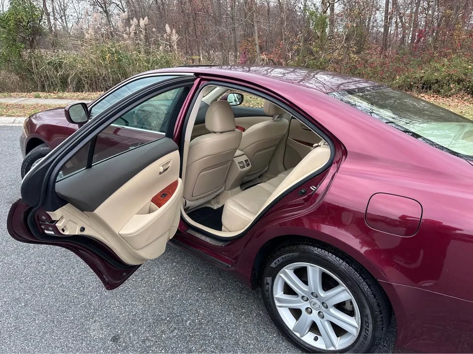 2007 Lexus ES 4th Gen - Image 5 of 18