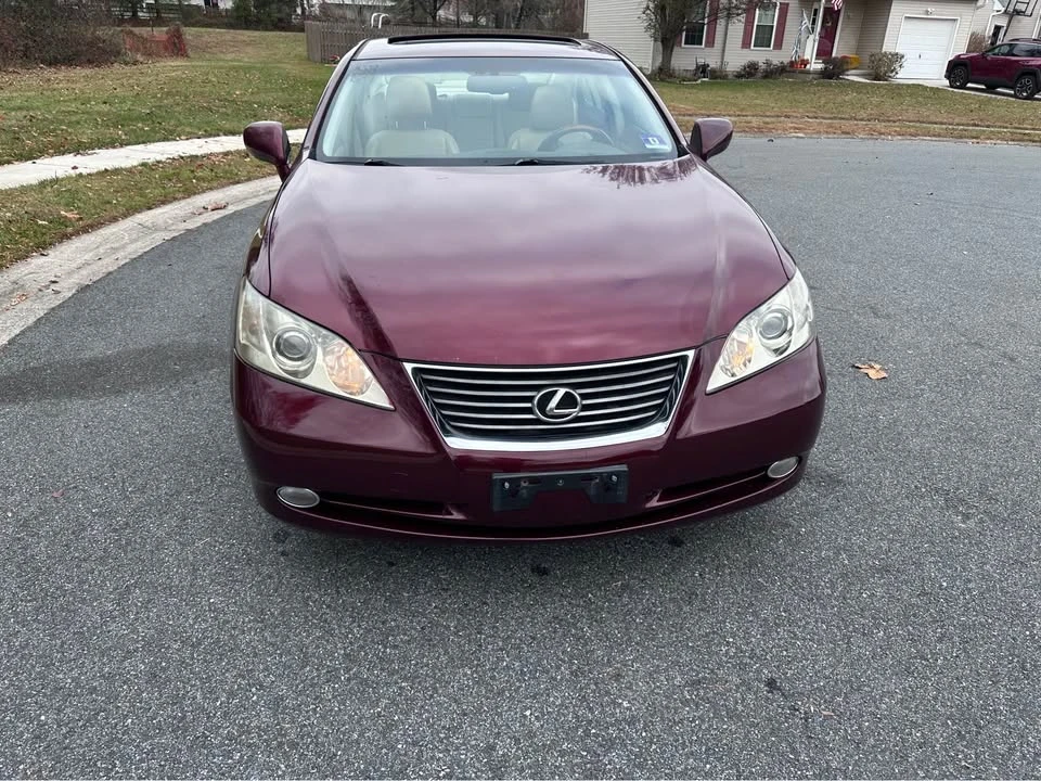 2007 Lexus ES 4th Gen - Image 2 of 18