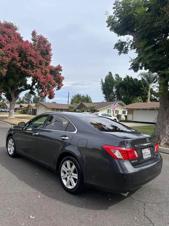 2007 Lexus ES 5th Gen - Image 7 of 12