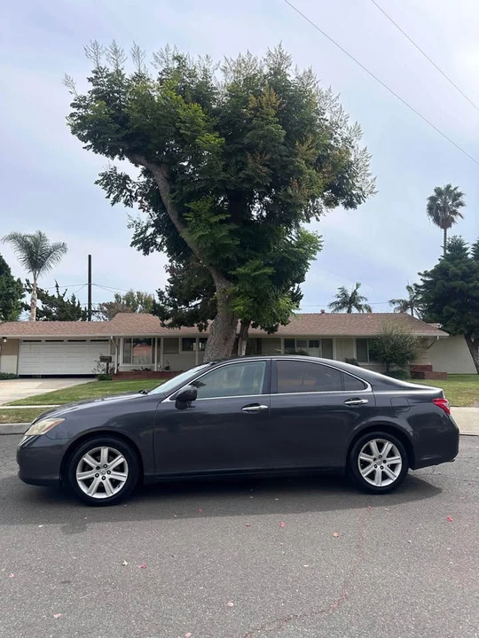 2007 Lexus ES 5th Gen - Image 6 of 12