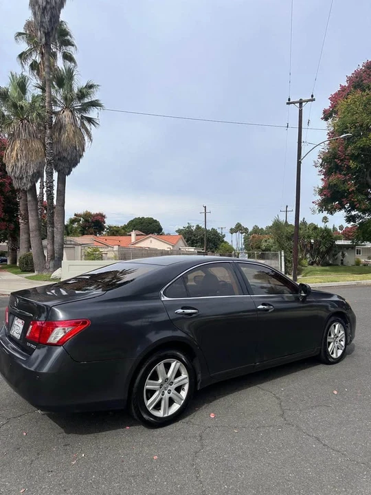 2007 Lexus ES 5th Gen - Image 11 of 12