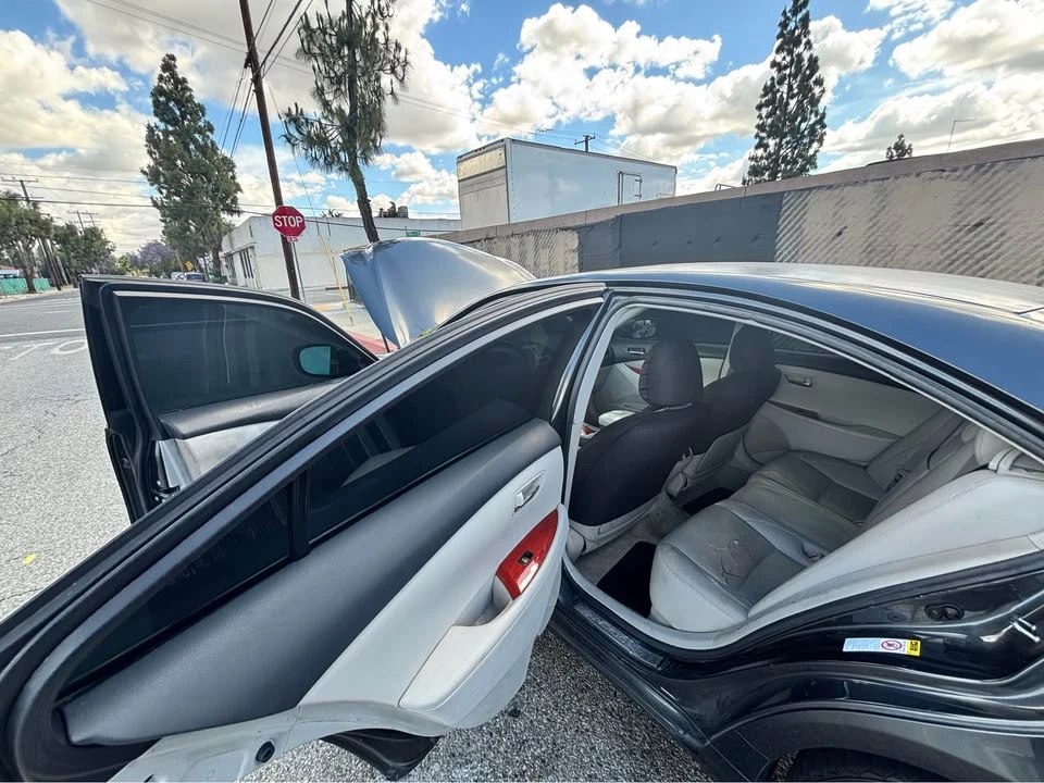 2007 Lexus ES 5th Gen - Image 11 of 14