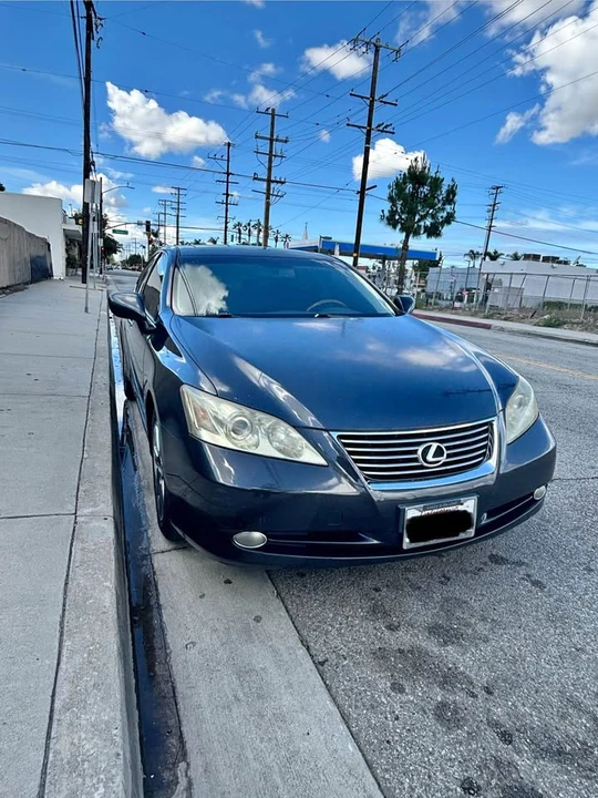 2007 Lexus ES 5th Gen - Image 2 of 14