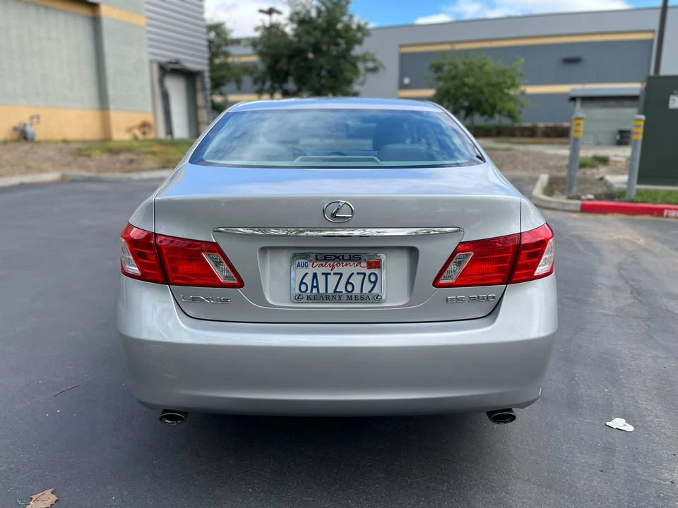2007 Lexus ES 5th Gen - Image 8 of 19