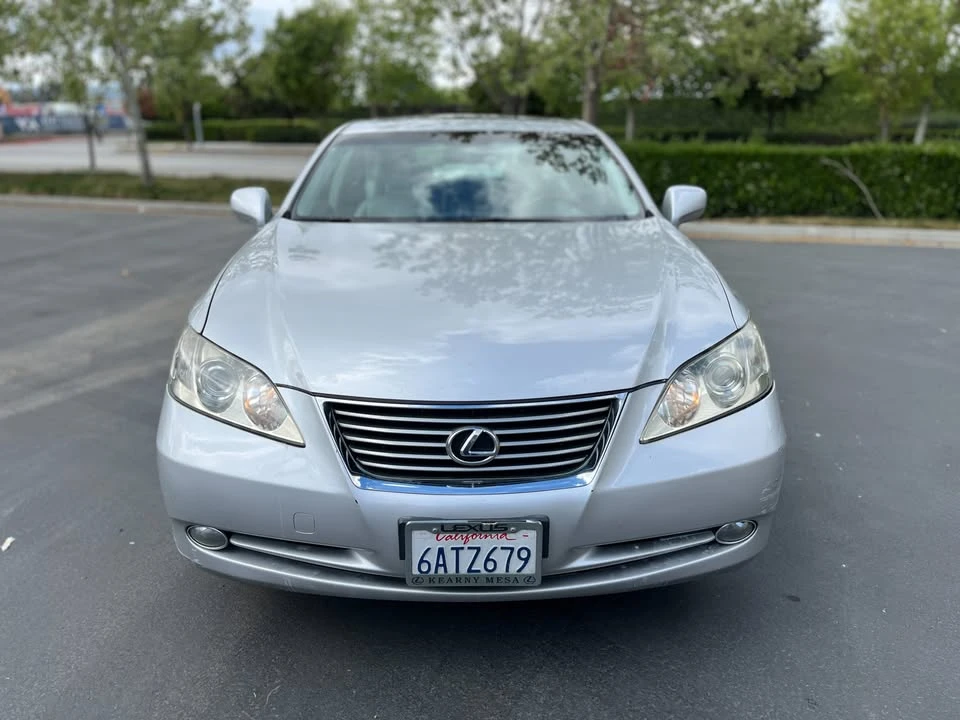 2007 Lexus ES 5th Gen - Image 2 of 19