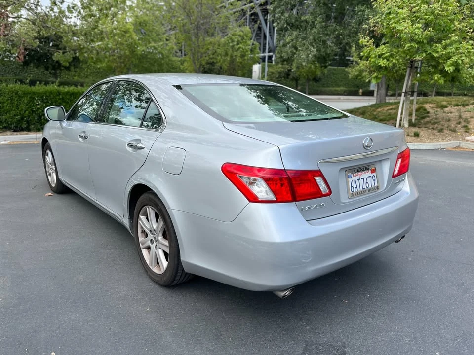 2007 Lexus ES 5th Gen - Image 7 of 19