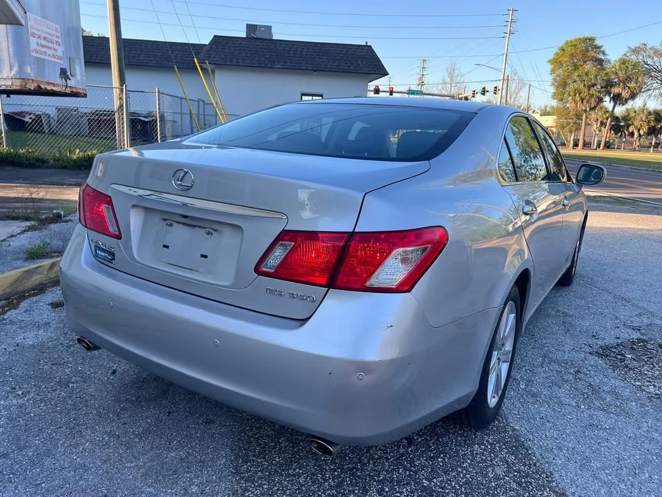 2007 Lexus ES 5th Gen - Image 7 of 20