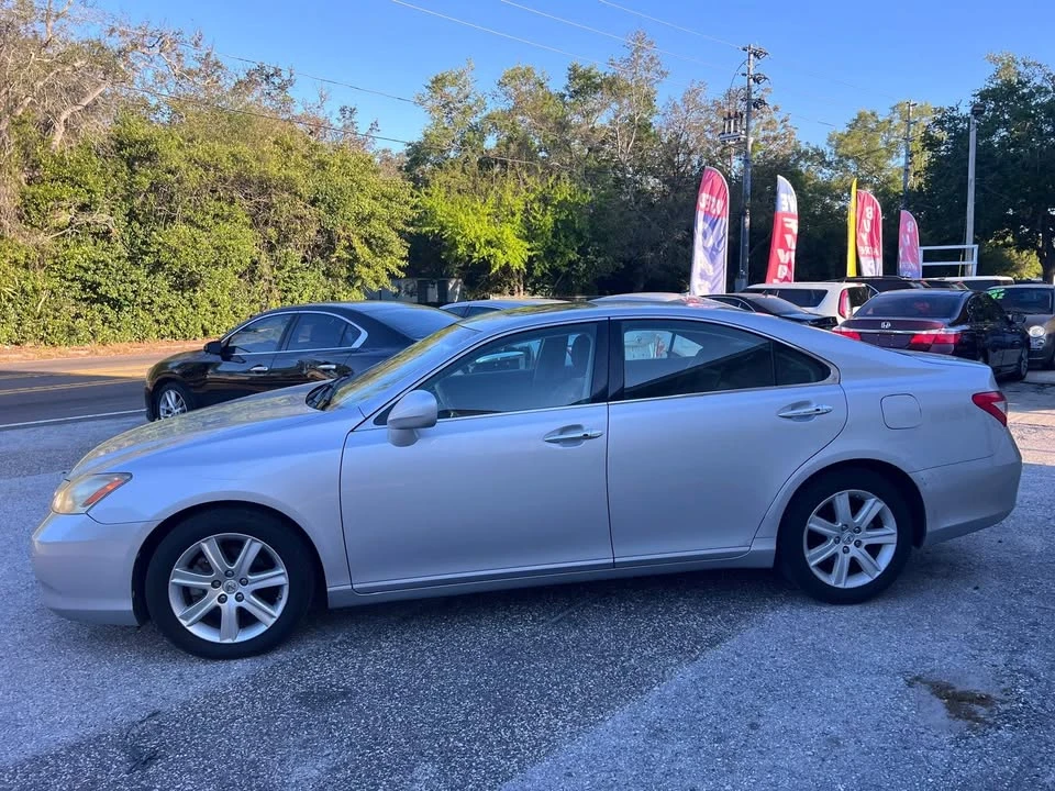 2007 Lexus ES 5th Gen - Image 4 of 20