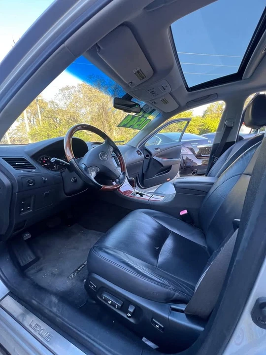 2007 Lexus ES 5th Gen - Image 13 of 20