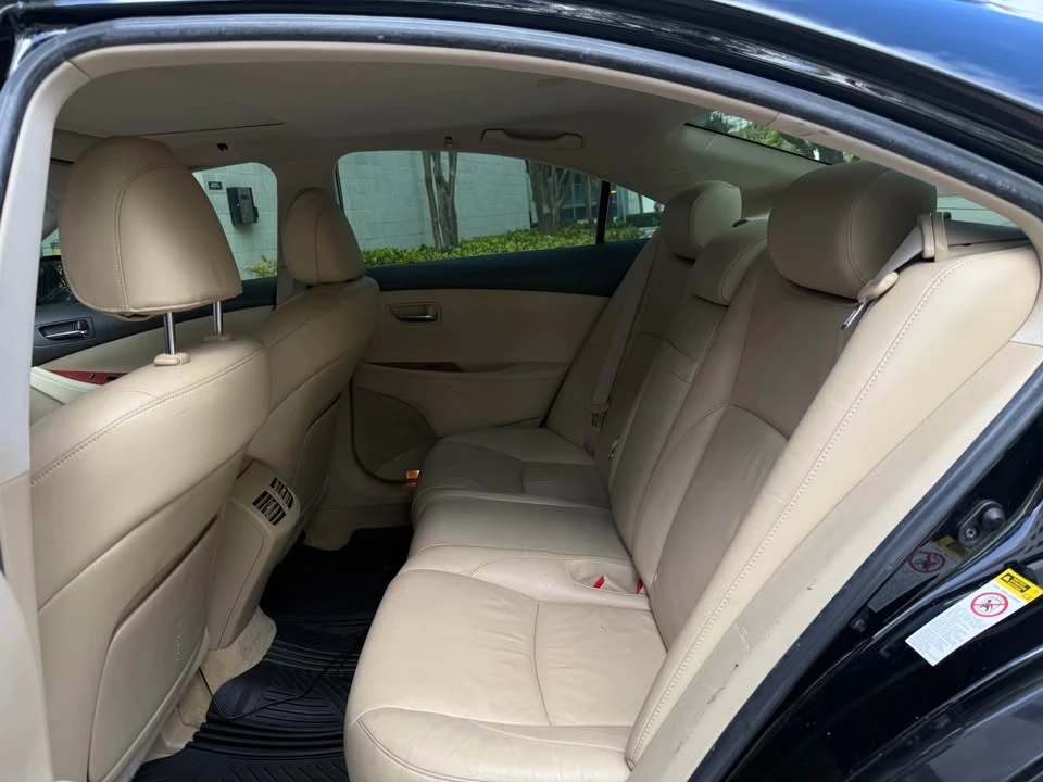 2007 Lexus ES 5th Gen - Image 4 of 4