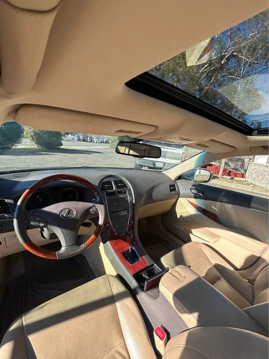 2007 Lexus ES 5th Gen - Image 6 of 15