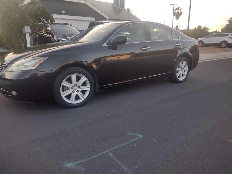 2007 Lexus ES 5th Gen - Image 2 of 9