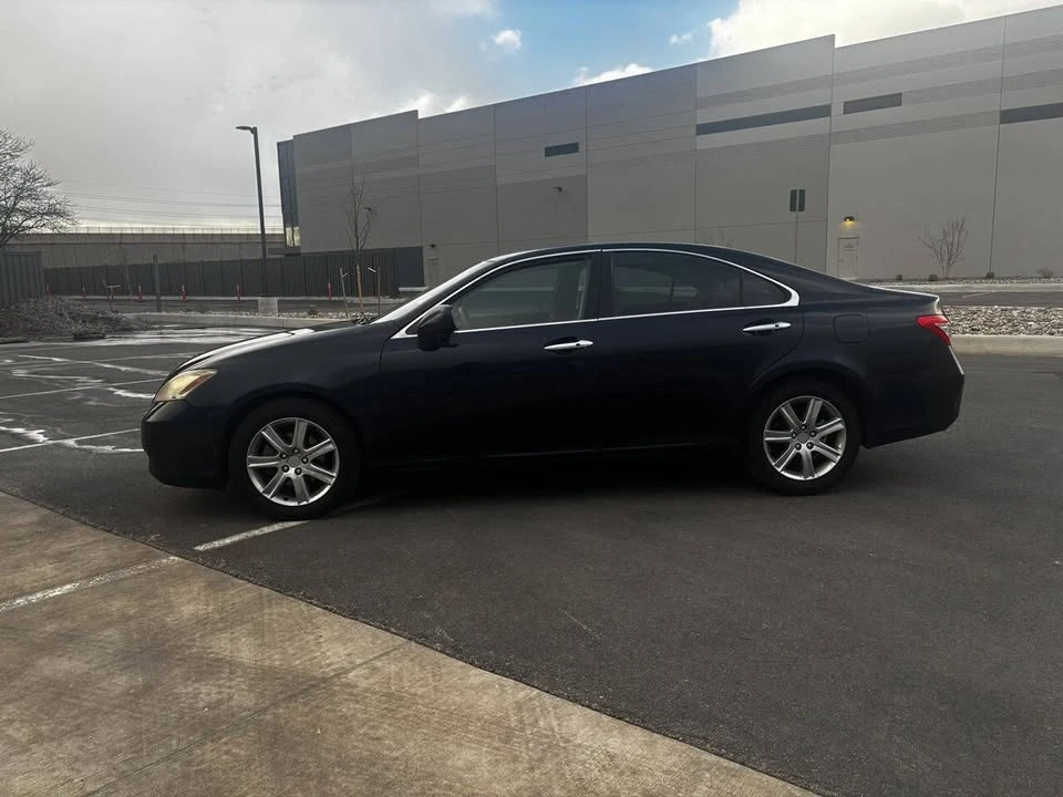 2007 Lexus ES 5th Gen - Image 4 of 12
