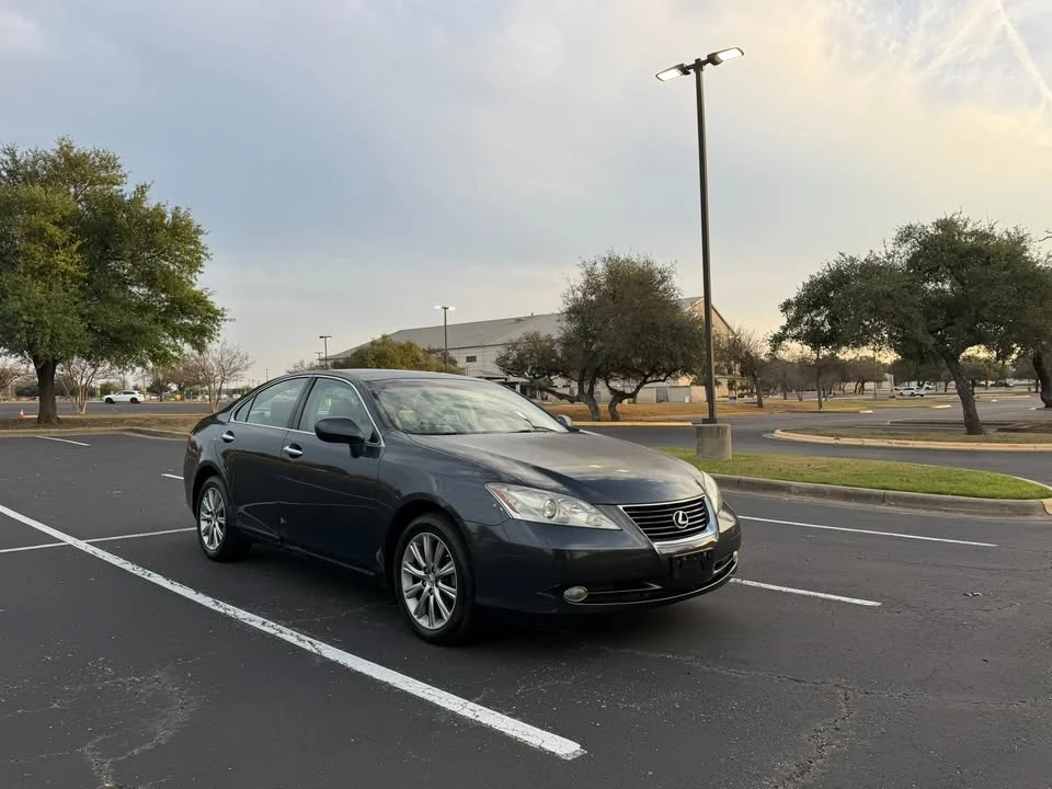 2007 Lexus ES 5th Gen - Image 7 of 19
