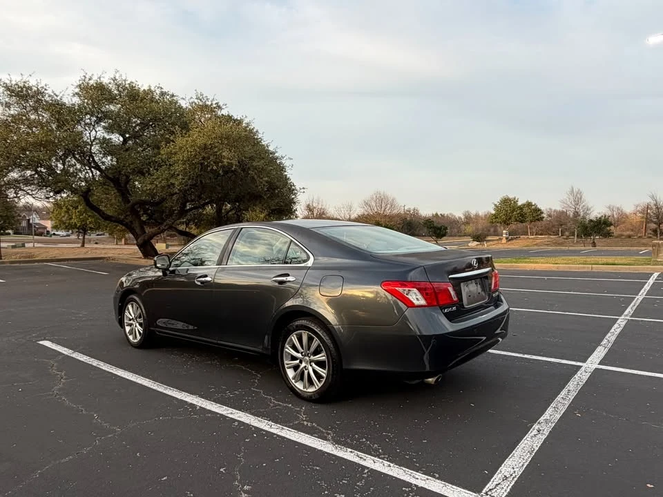 2007 Lexus ES 5th Gen - Image 3 of 19