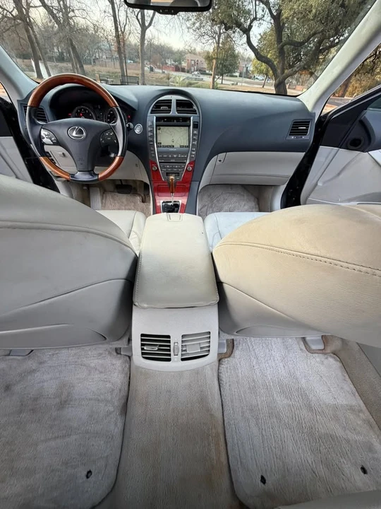 2007 Lexus ES 5th Gen - Image 12 of 19