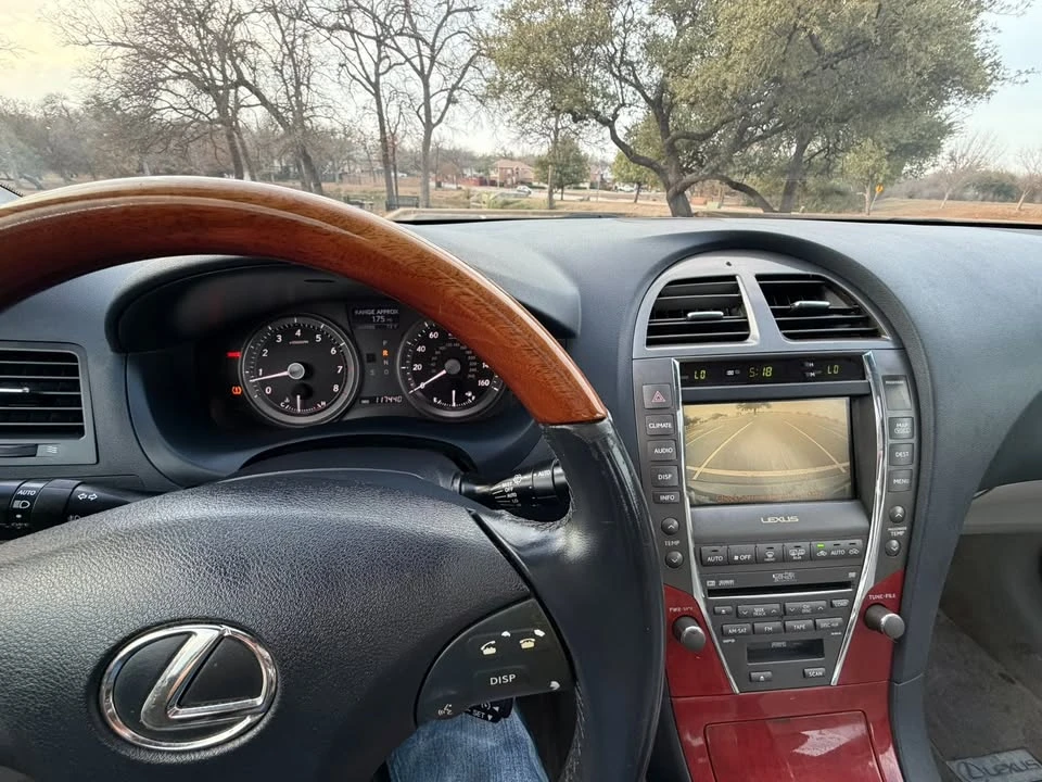 2007 Lexus ES 5th Gen - Image 18 of 19