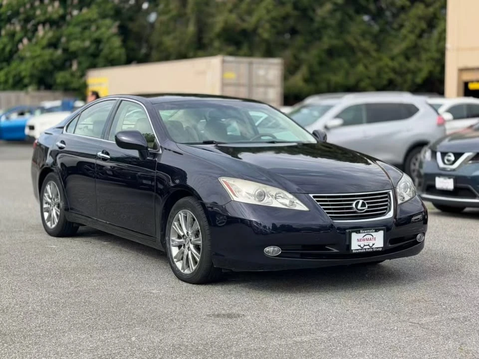 2007 Lexus ES 5th Gen - Image 10 of 13