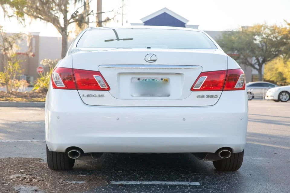 2007 Lexus ES 5th Gen - Image 5 of 12