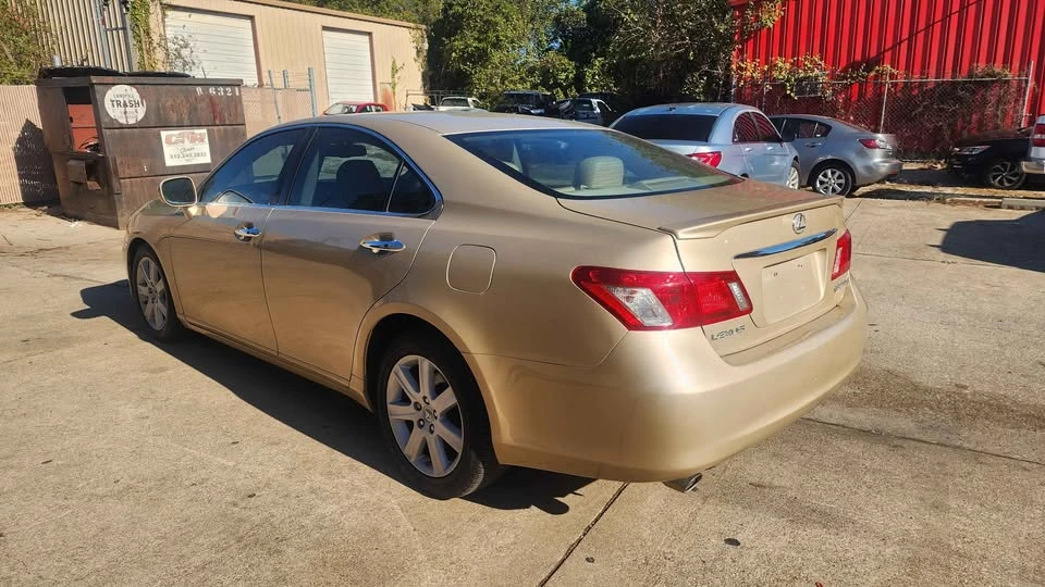 2007 Lexus ES 5th Gen - Image 5 of 7