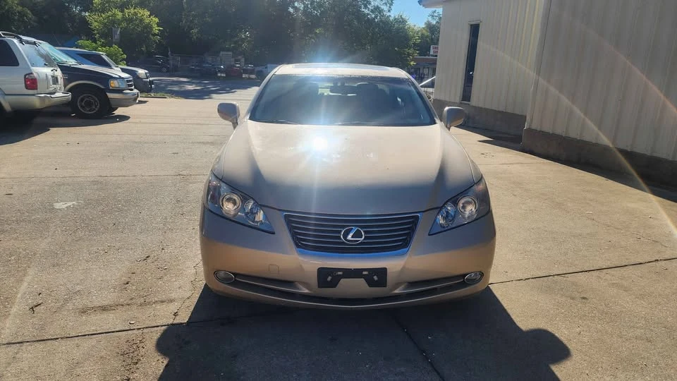 2007 Lexus ES 5th Gen - Image 2 of 7