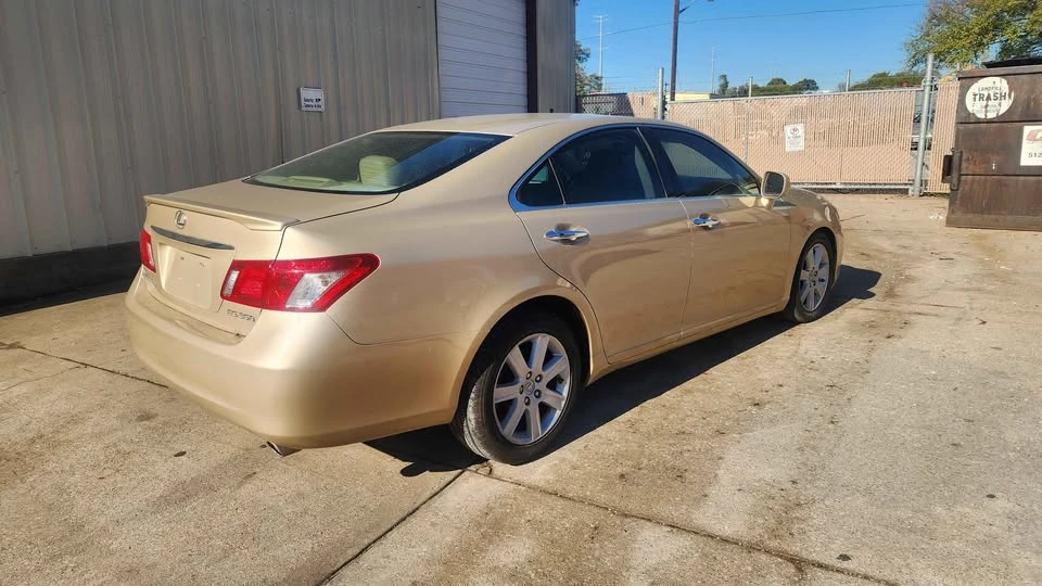 2007 Lexus ES 5th Gen - Image 4 of 7