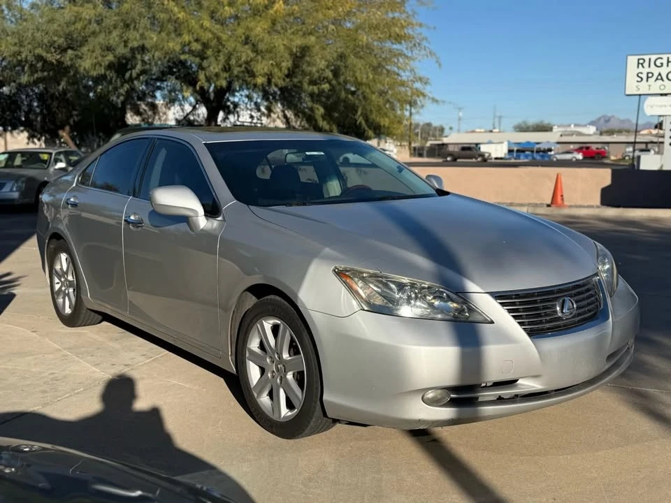2007 Lexus ES 5th Gen - Image 10 of 20